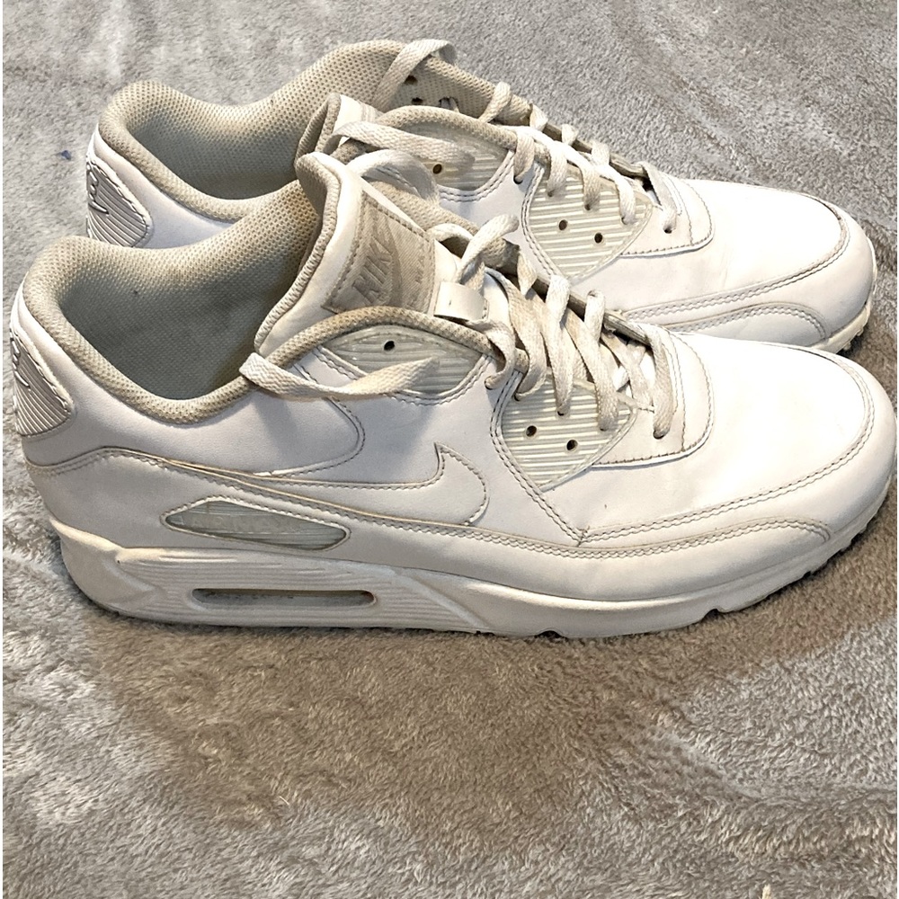 Mens AirMax size 12